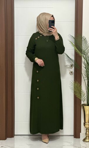 1777  K 100 HAKİ omuzu düğme detay fitilli atlas kumaş Büyük beden elbise yeni sezon · 3